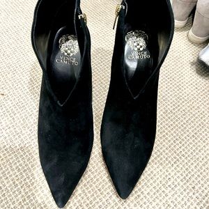 Vince Camuto booties